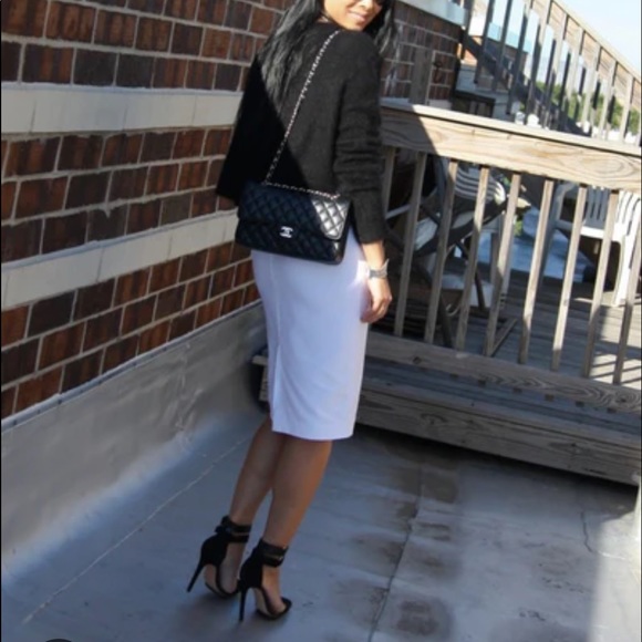 L.A.M.B. Black Suede Oxley Leather Heels Pump - Picture 10 of 10